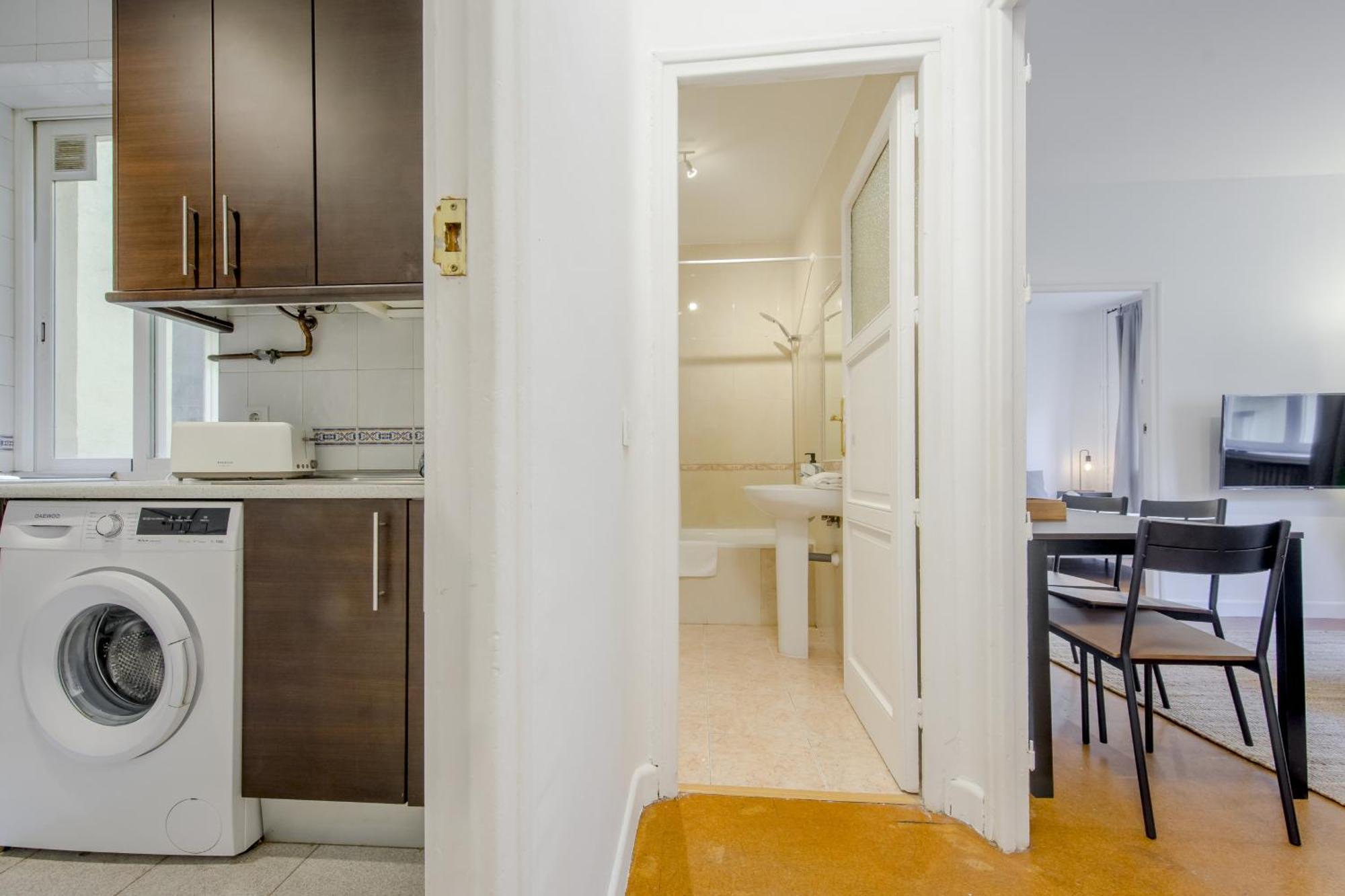 Classic Apt 7Pax En La Latina-Centro De Madrid Eksteriør billede